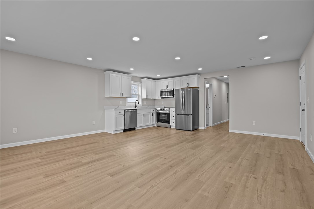 17 Judith Street Providence, RI 02909 - Photo 24 of 45