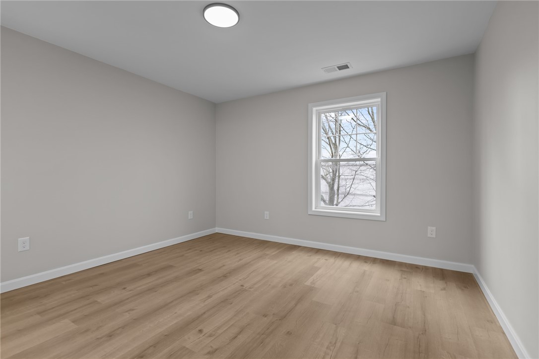 17 Judith Street Providence, RI 02909 - Photo 38 of 45