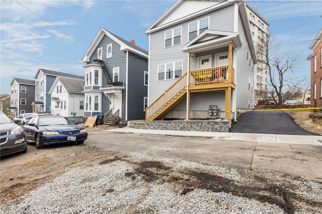 17 Judith Street Providence, RI 02909 - Photo 4 of 45