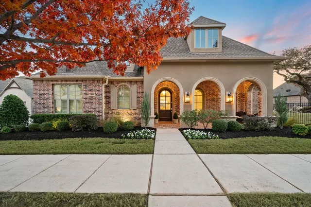 $1,640,000 | 909 Winding Ridge Trail, Southlake, TX 76092