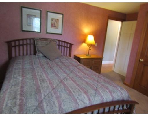 42 Spruce Road Swansea, MA 02777 - Photo 12 of 15 Gallery Image 12