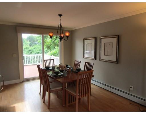 42 Spruce Road Swansea, MA 02777 - Photo 4 of 15 Gallery Image 4