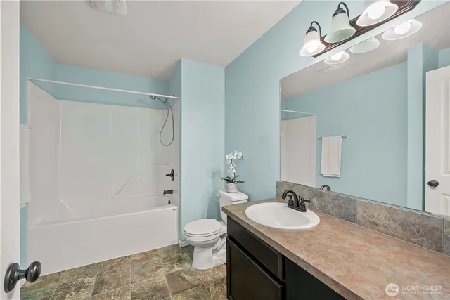 $569,000 | 1324 Daffodil Avenue Northeast, Orting, WA 98360