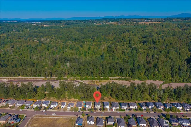 $569,000 | 1324 Daffodil Avenue Northeast, Orting, WA 98360