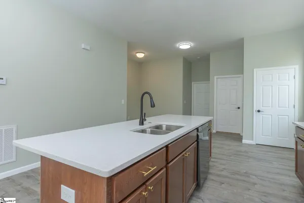 $600,000 | 608-610 Branch Street, Woodruff, SC 29388