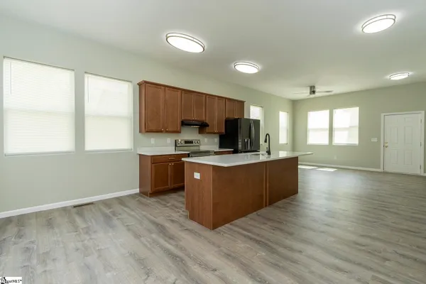 $600,000 | 608-610 Branch Street, Woodruff, SC 29388