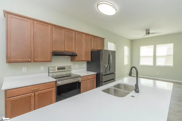 $600,000 | 608-610 Branch Street, Woodruff, SC 29388