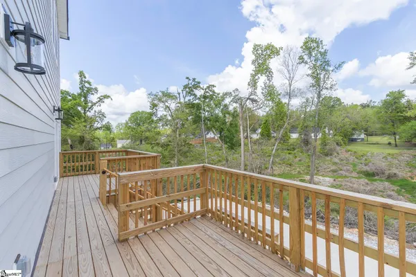 $600,000 | 608-610 Branch Street, Woodruff, SC 29388