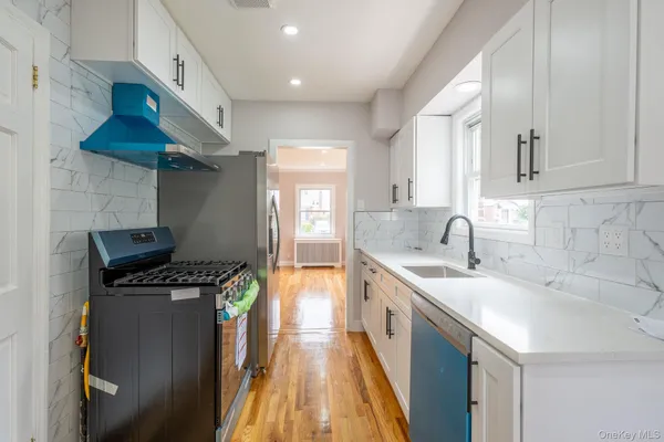 $829,999 | 130-16 232nd Street | Laurelton