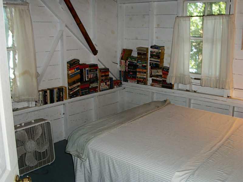 9 Long Island Cumberland, ME 04021 - Photo 31 of 32 Bedroom.