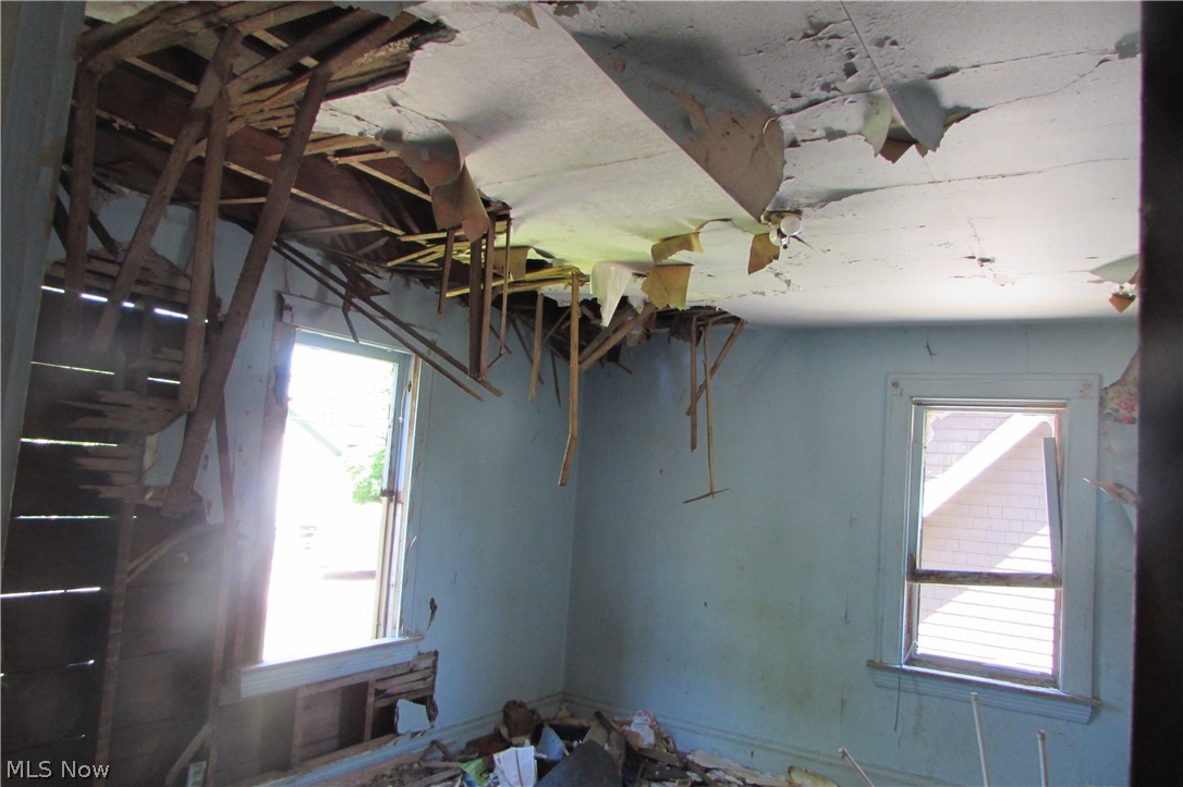 3253 Silsby Road Cleveland, OH 44118 - Photo 18 of 24 Gallery Image 18