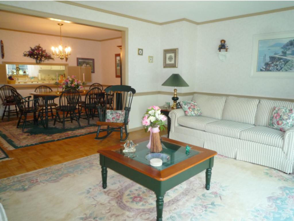 103-4 Clark Road, Unit 4 Wolfeboro, NH 03894 - Photo 14 of 26 Gallery Image 14
