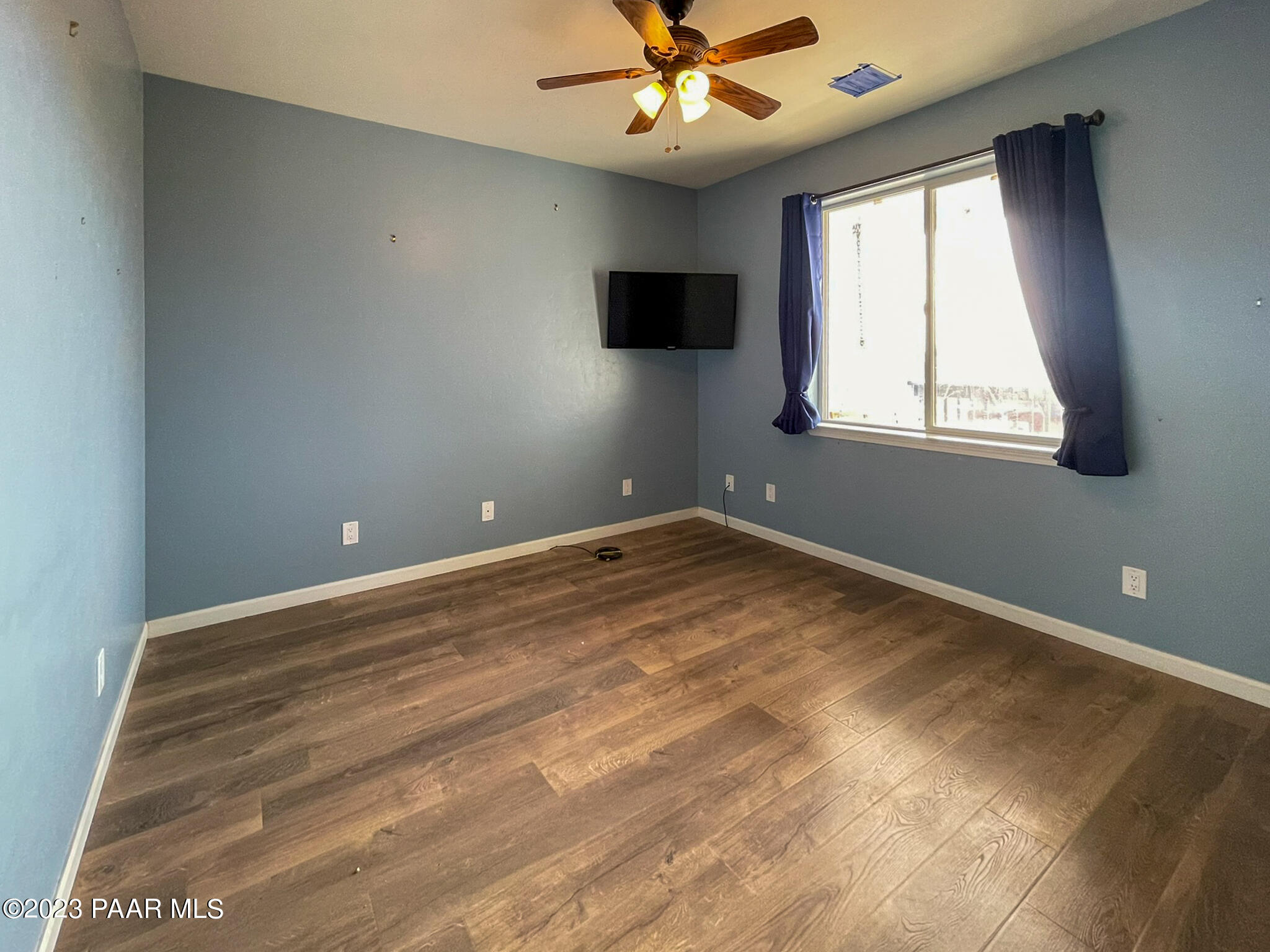 22030 North Rustic Ranch Road Paulden, AZ 86334 - Photo 19 of 31 Bedroom 2