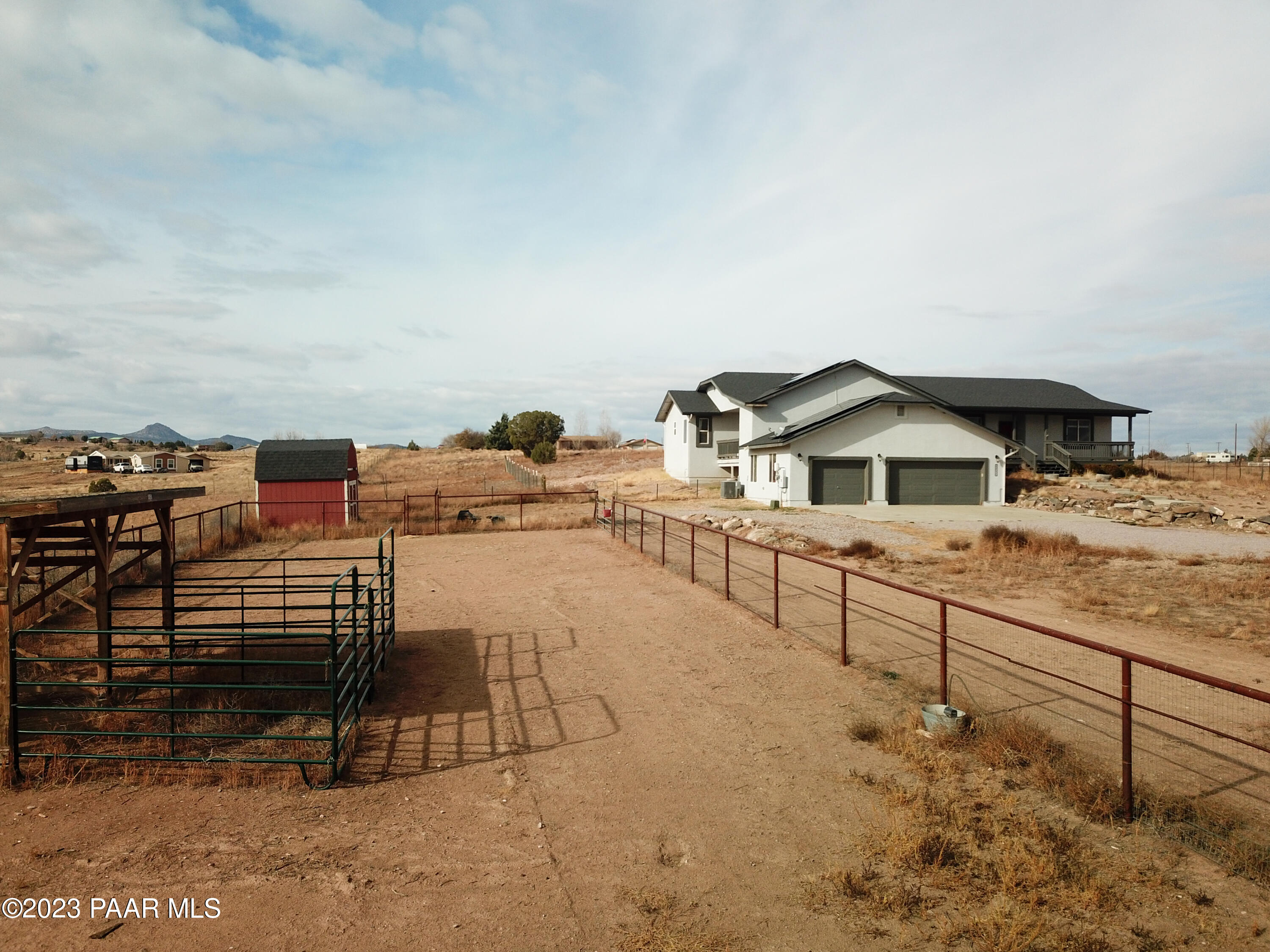 150 x 60 Corral