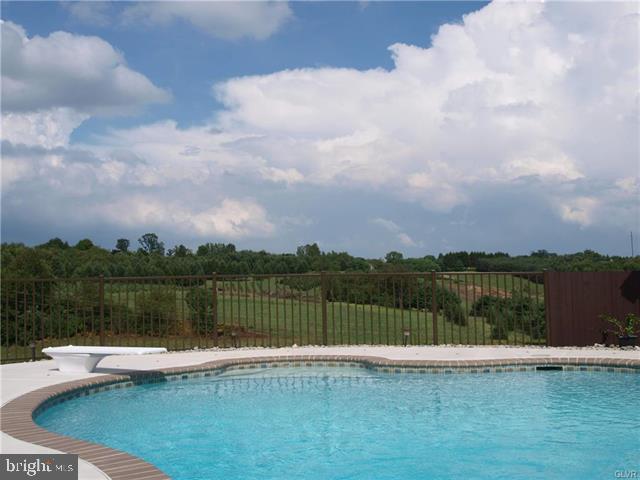4875 Aziza Road New Tripoli, PA 18066 - Photo 32 of 39 Gallery Image 32