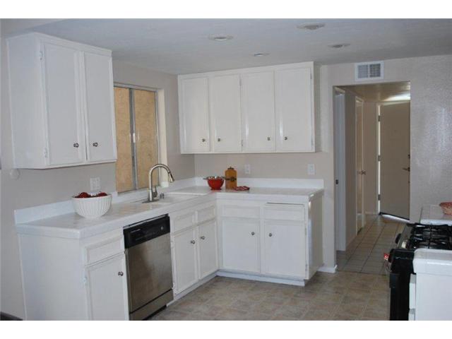 2103 Valecrest Lane Spring Valley, CA 91977 - Photo 4 of 17 Gallery Image 4