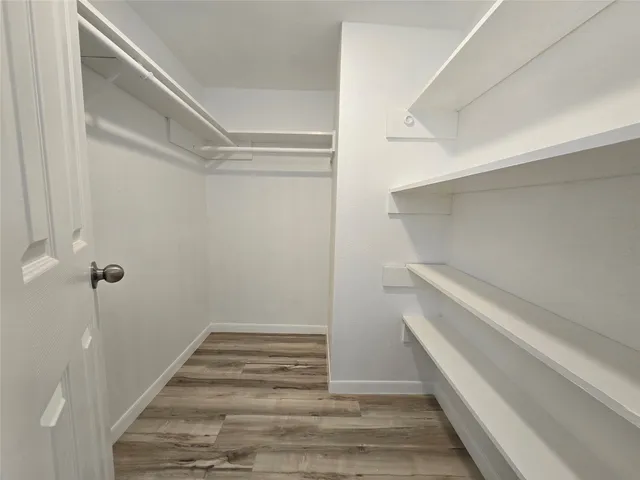 $89,777 | 12660 Ashford Point Drive, Unit 402, Houston, TX 77082