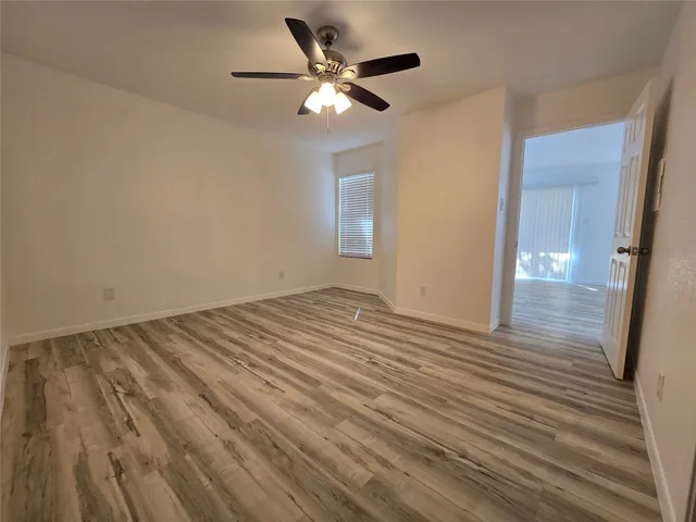 $89,777 | 12660 Ashford Point Drive, Unit 402, Houston, TX 77082