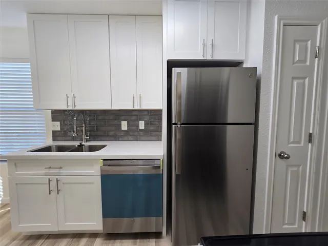 $89,777 | 12660 Ashford Point Drive, Unit 402, Houston, TX 77082