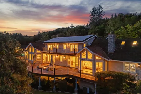 $16,900,000 | 3 Vintage Court, Woodside, CA 94062