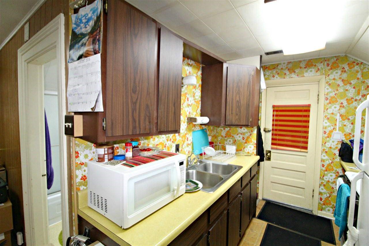 518 East Vienna Road Clio, MI 48420 - Photo 18 of 26 21499638-17.JPG