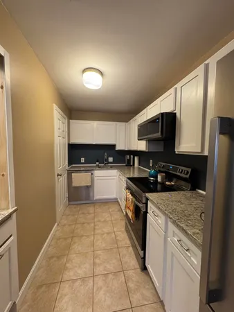 $164,900 | 35 Mathews Avenue, Unit 33, Waterville, ME 04901