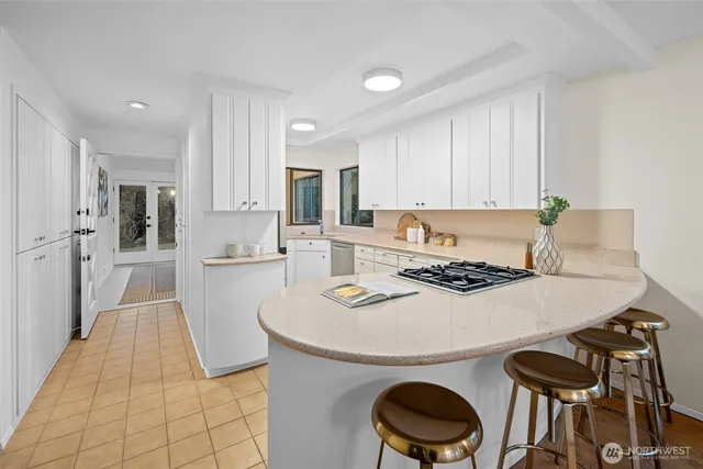 $2,200,000 | 1231 Northwest 126th Street, Seattle, WA 98177