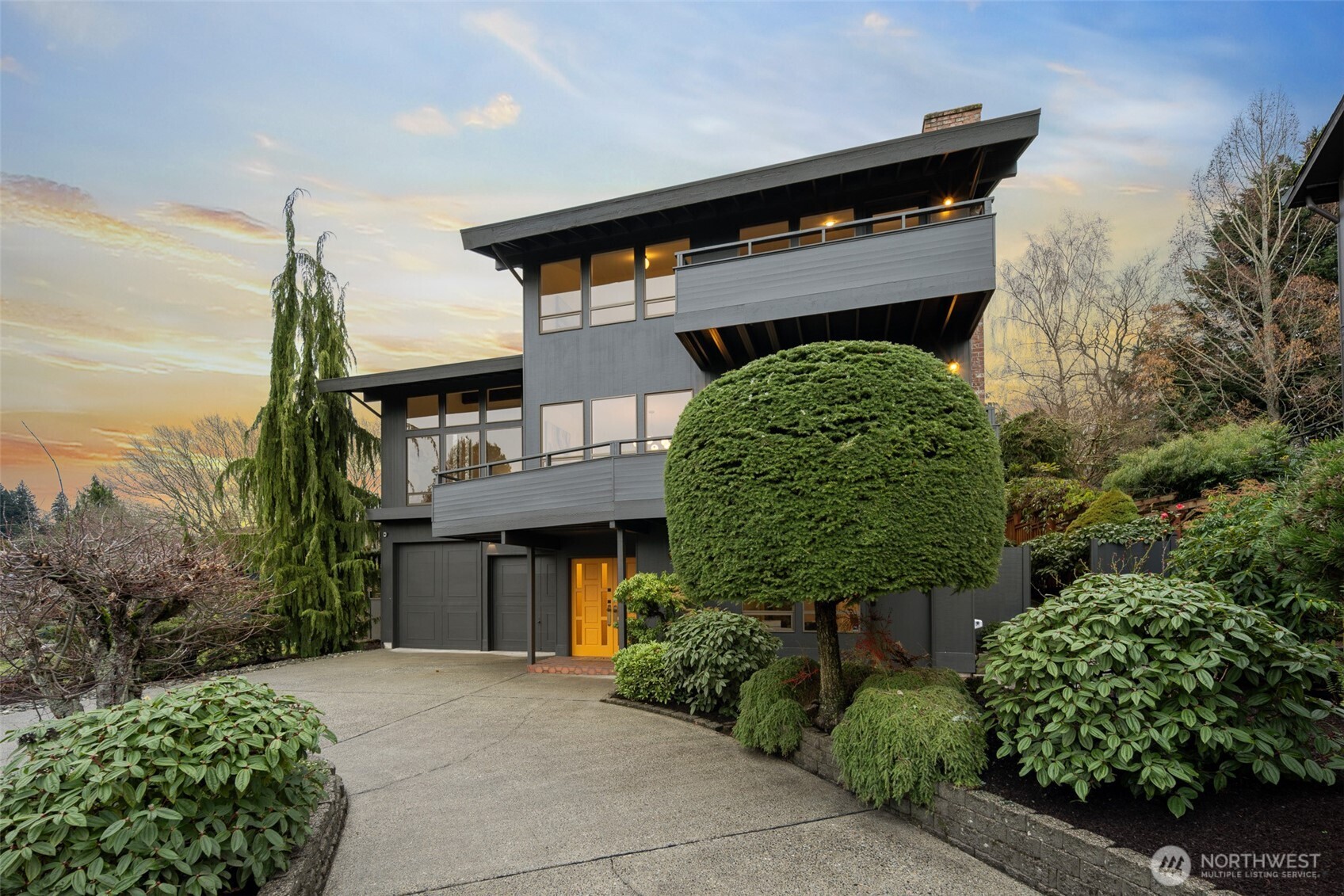 1231 Northwest 126th Street Seattle, WA 98177 - Photo 2 of 40