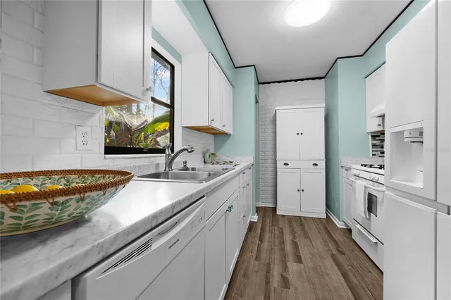 $270,000 | 2715 Northwest 44th Place, Gainesville, FL 32605