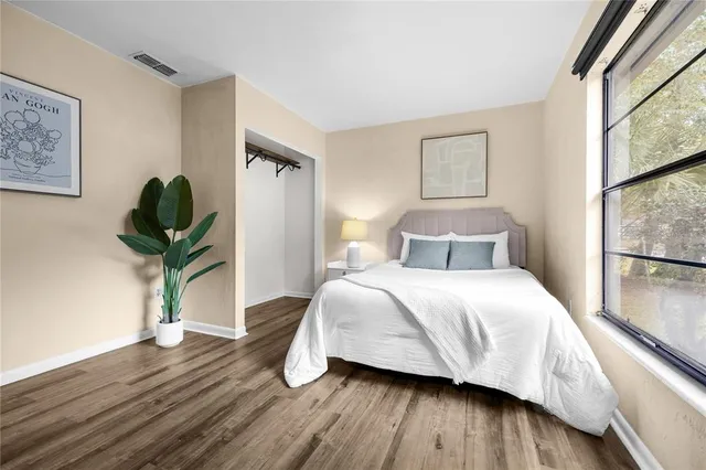 $270,000 | 2715 Northwest 44th Place, Gainesville, FL 32605