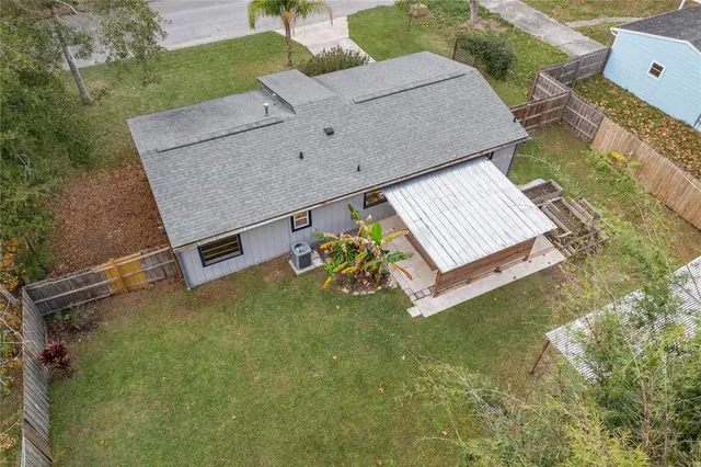 $270,000 | 2715 Northwest 44th Place, Gainesville, FL 32605