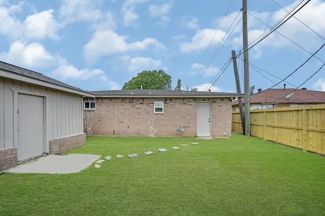 $1,650 | 1304 Sage Drive, Galena Park, TX 77547