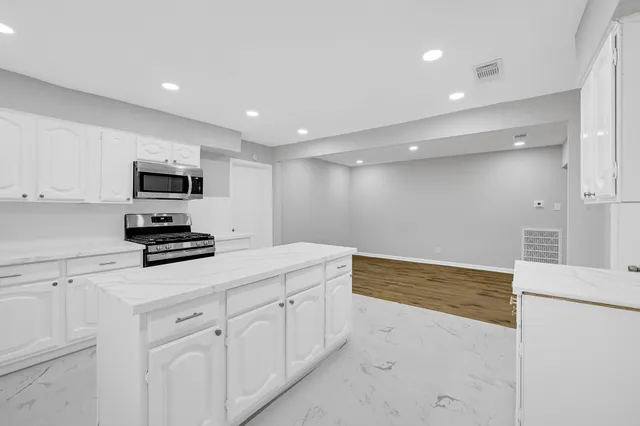 $1,650 | 1304 Sage Drive, Galena Park, TX 77547