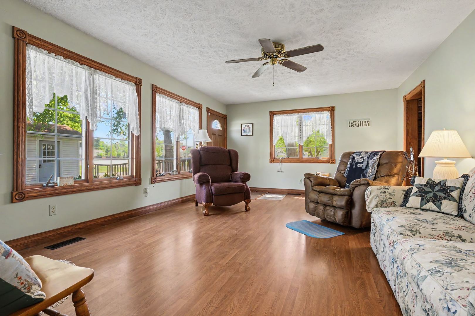 204 Odell Road Dwight, IL 60420 - Photo 8 of 34 Gallery Image 8