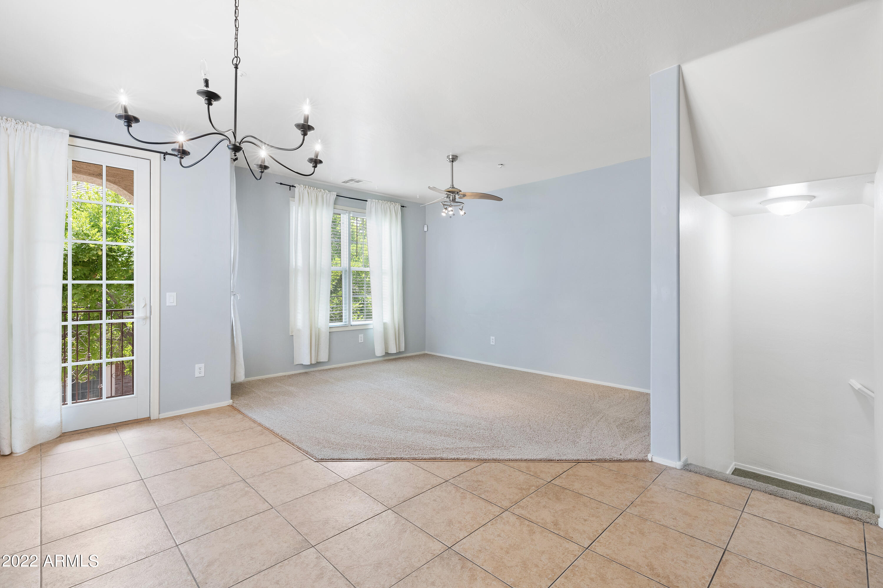 929 South Storment Lane Gilbert, AZ 85296 - Photo 6 of 44 7D3A7607