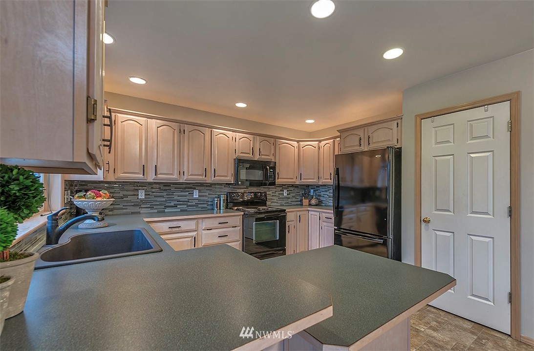 24115 1st Place West Bothell, WA 98021 - Photo 9 of 25
