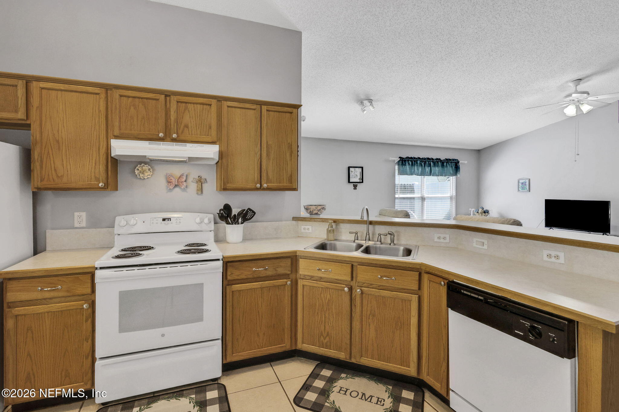 3071 Wavering Lane Middleburg, FL 32068 - Photo 17 of 34 43-web-or-mls-036A5055