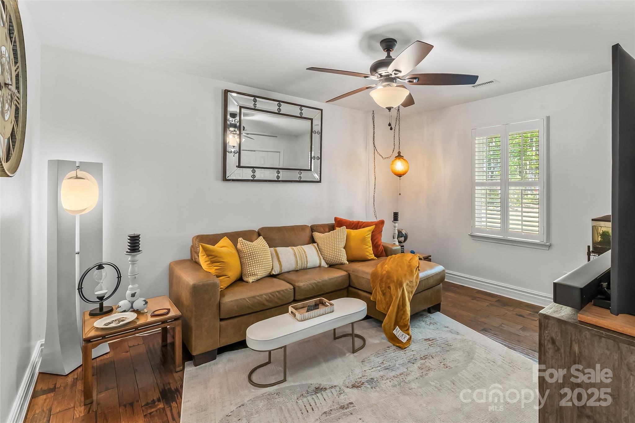 2508 Wolf Pit Road Morganton, NC 28655 - Photo 20 of 48 a living room with furniture and window