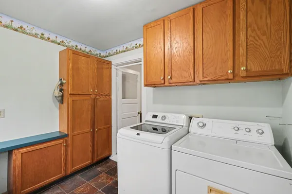 $269,900 | 982 Woodworth Street Northeast, Grand Rapids, MI 49525