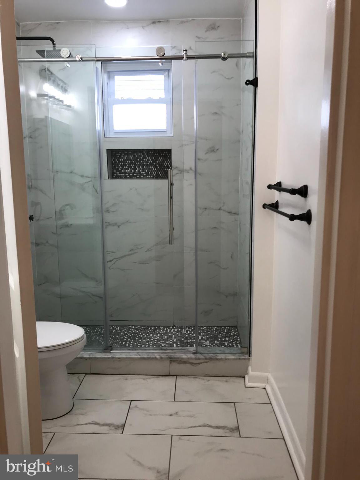 212 Robbins Street Philadelphia, PA 19111 - Photo 14 of 20
