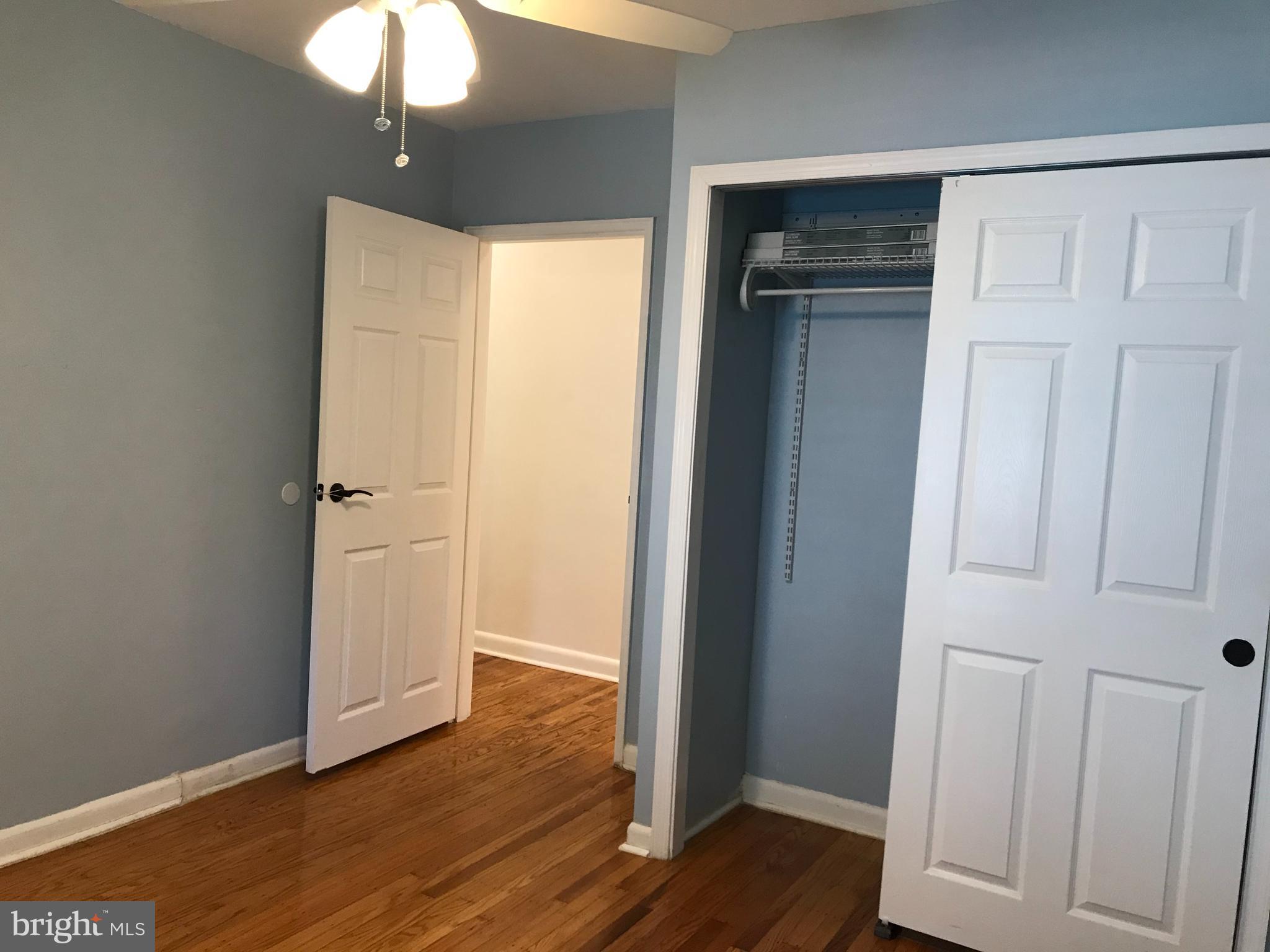 212 Robbins Street Philadelphia, PA 19111 - Photo 15 of 20