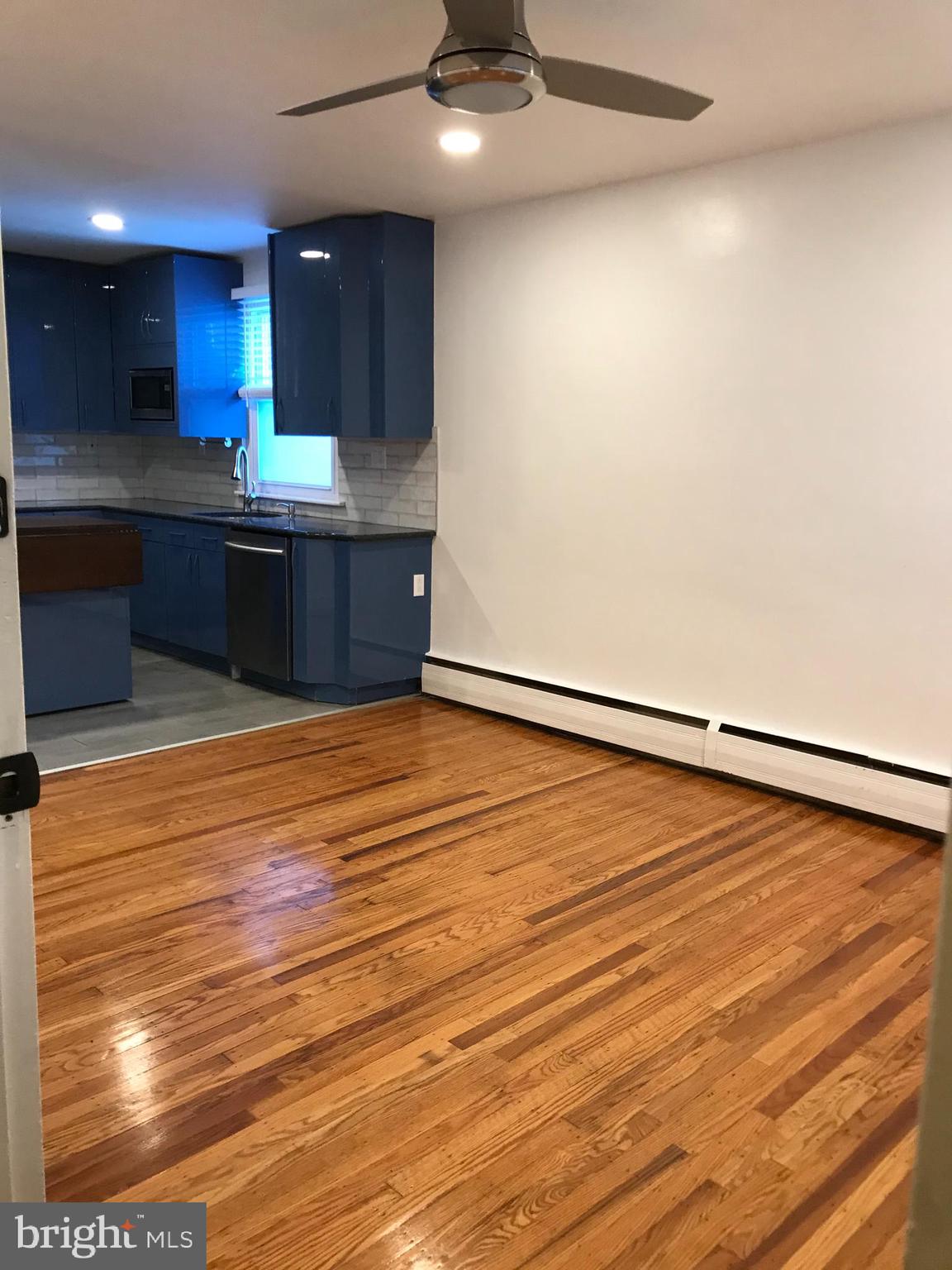 212 Robbins Street Philadelphia, PA 19111 - Photo 7 of 20