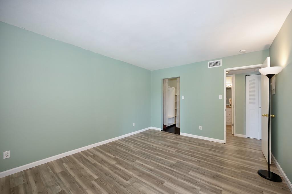 9160 Madison Avenue, Unit 68 Fair Oaks, CA 95628 - Photo 22 of 35 a view of room with wooden floor