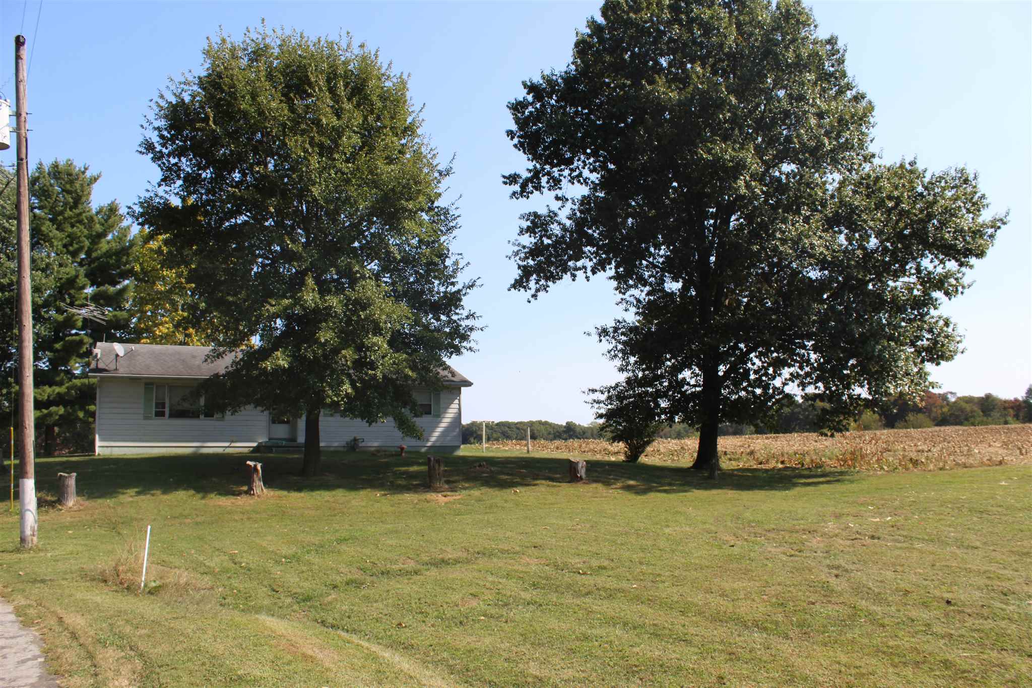 20157 Barton Road Evansville, IN 47725 - Photo 26 of 29 Gallery Image 26