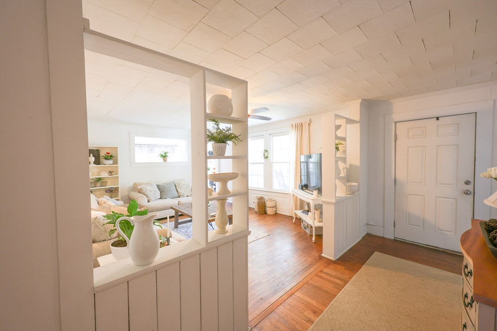 211 Williams Street Valley, AL 36854 - Photo 13 of 28 a living room with furniture and a table