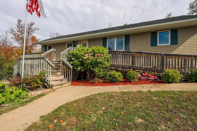 $389,900 | 1430 Sumac Road Northeast, Bemidji, MN 56601