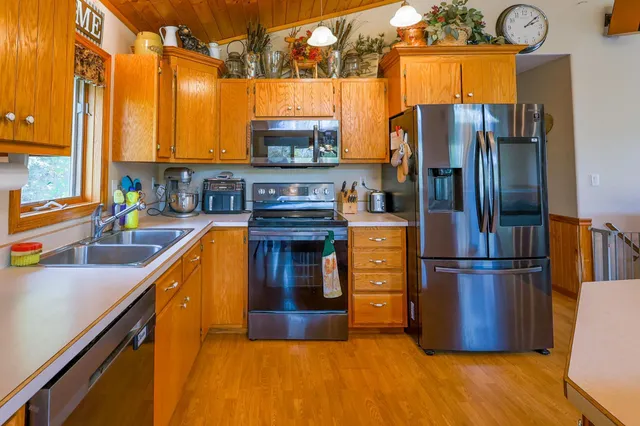 $389,900 | 1430 Sumac Road Northeast, Bemidji, MN 56601