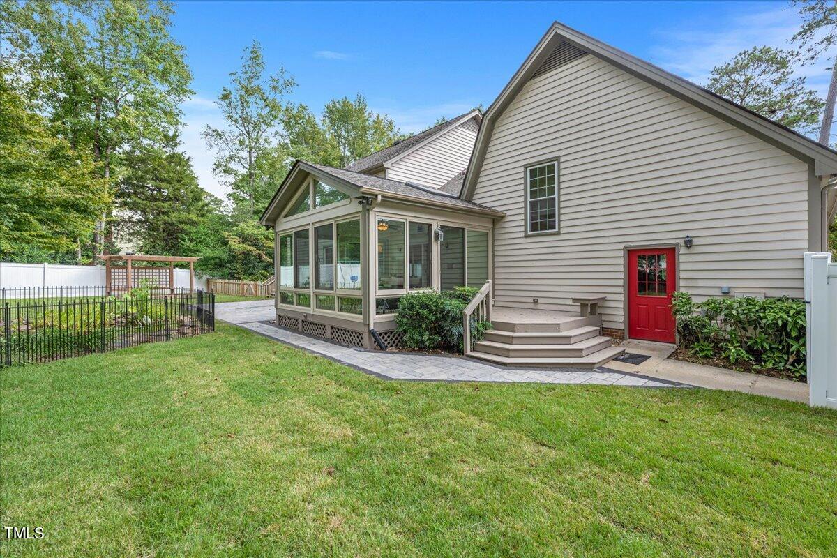 5237 Leiden Lane Raleigh, NC 27606 - Photo 52 of 60 54-- 39