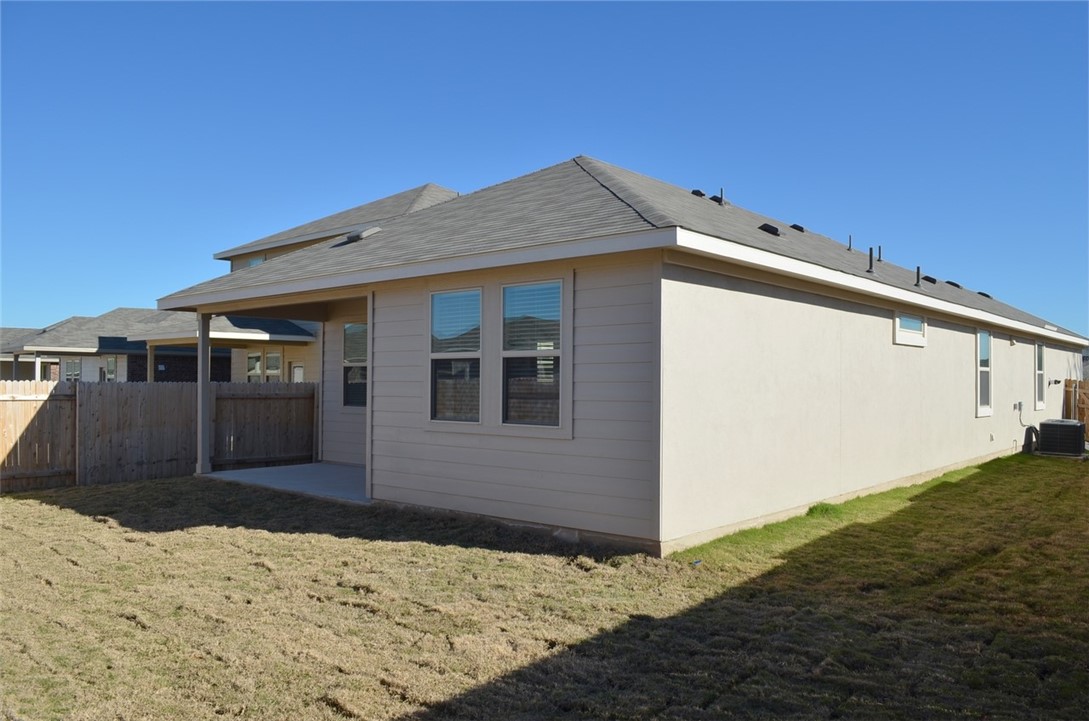 148 McFarland Street Georgetown, TX 78628 - Photo 20 of 23