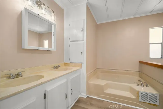 $155,000 | 1550 Rimpau, Unit 52, Corona, CA 92881